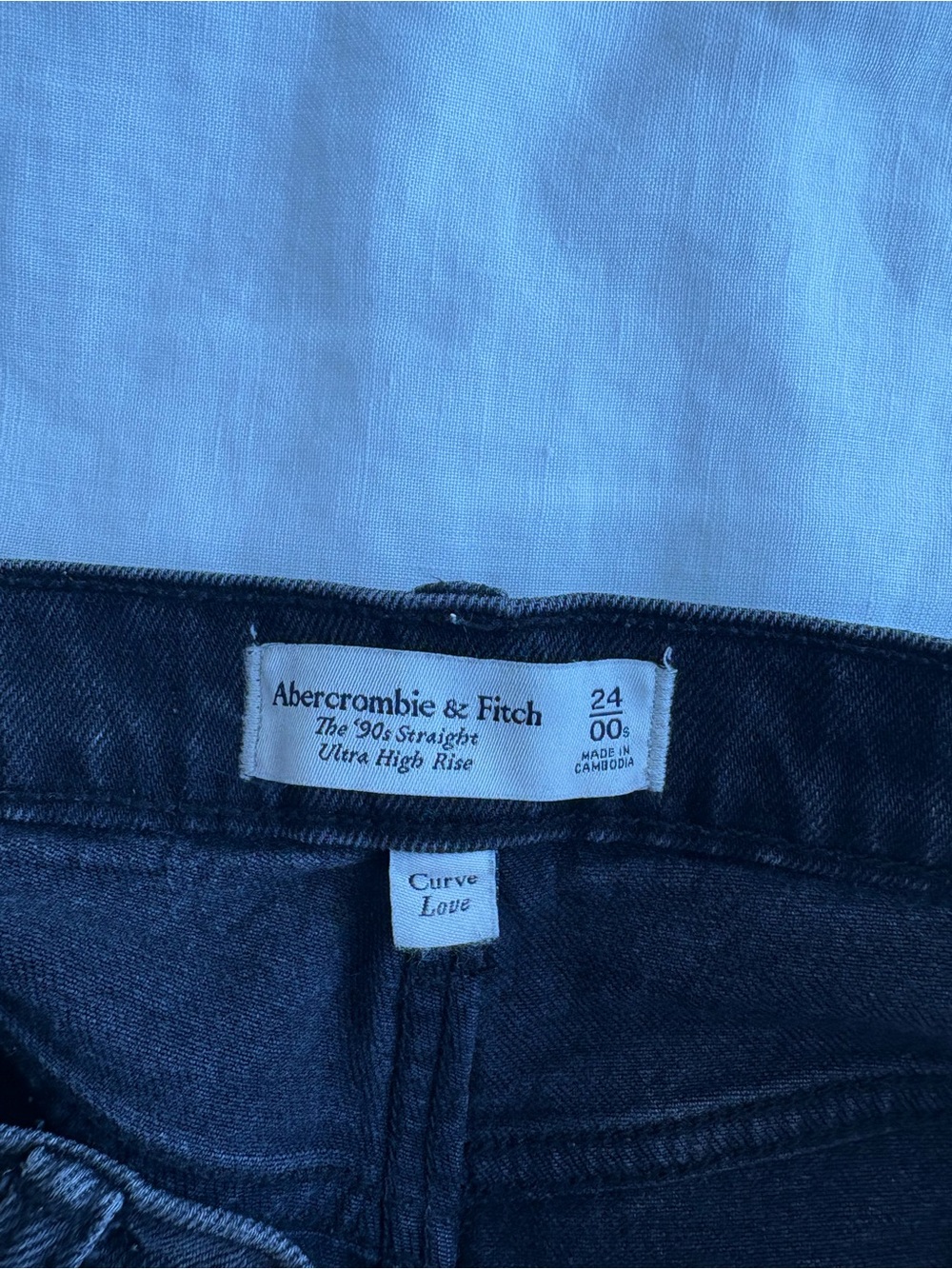 Abercrombie & Fitch Straight Ultra High Rise Jeans - Black
